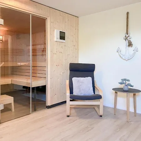Ferienhaus Nordlicht - strandnah mit Garten und Sauna, 4 SZ und 3 Bäder-