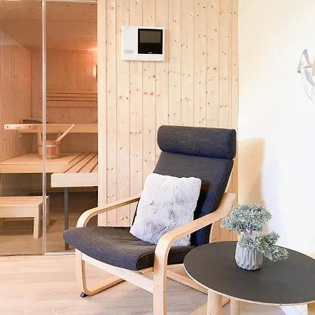 Ferienhaus Nordlicht - strandnah mit Garten und Sauna, 4 SZ und 3 Bäder-